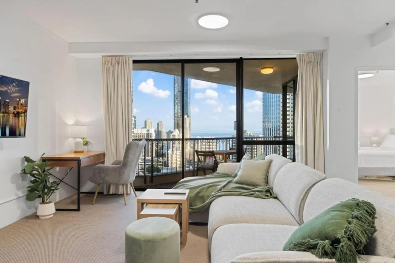 Apartment The Ballah - Central Surfers High Floor 2 Bedroom Ocean View Unit With Parking Pool Gym Gold Coast Australia